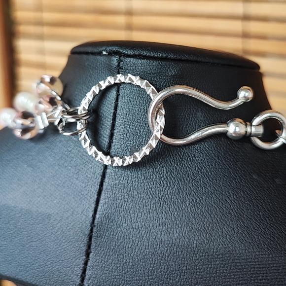 Triple Strand Vintage Art Glass Seed Bead Silver Tone Shepards Hook Necklace - Picture 6 of 6